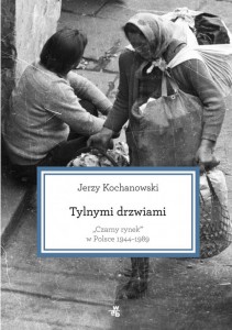 tylnymi drzwiami