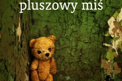 Oskarżony pluszowy miś – AMBER wznawia światowy bestseller: bohater to Kubuś Puchatek wtrącony w świat z Procesu Kafki