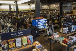 Na razie nie będzie sieci księgarni Amazon