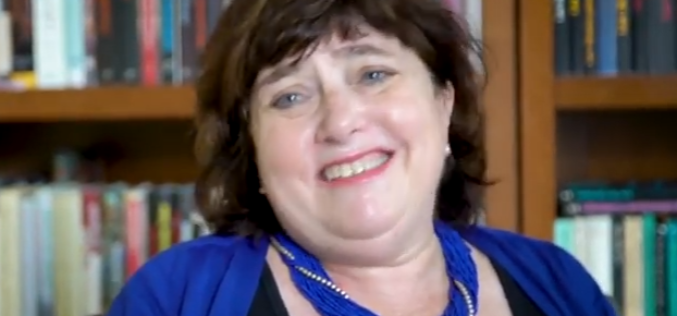 „Nie ma idealnych przekładów” – wywiad z Clare Cavanagh
