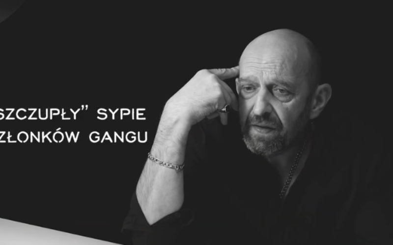 Szczupły zaczął sypać. Obejrzyj świąteczny spot z Januszem Chabiorem