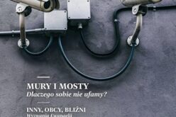 Październikowy miesięcznik „W drodze”